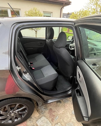 Toyota Yaris cena 42990 przebieg: 91000, rok produkcji 2014 z Kartuzy małe 277